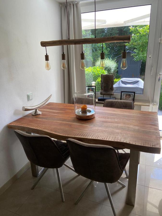 Casa Arturo Duesseldorf Apartment ภายนอก รูปภาพ