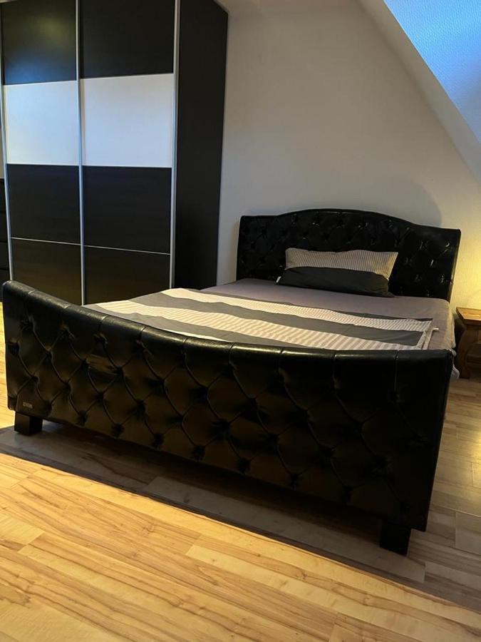 Casa Arturo Duesseldorf Apartment ภายนอก รูปภาพ